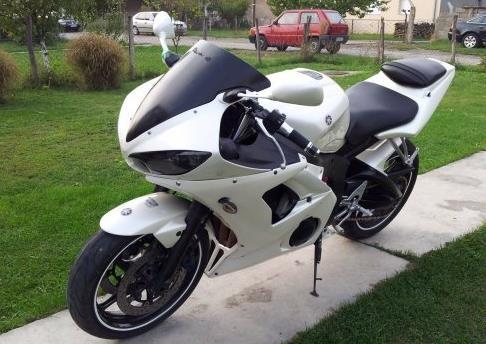 Yamaha yzf r6