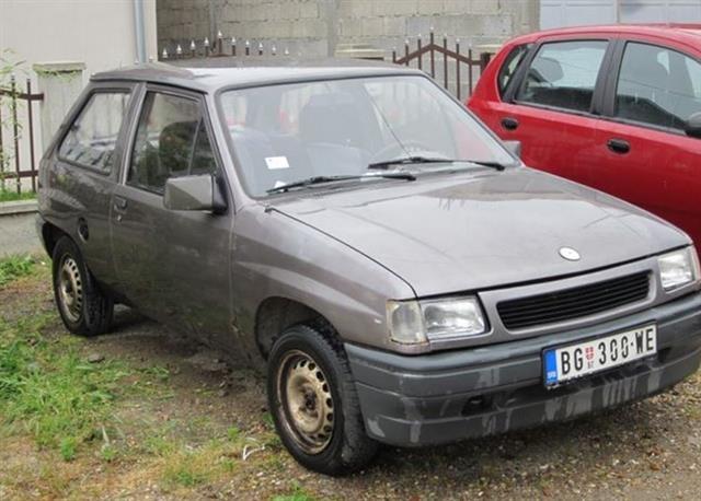 Opel-Corsa-ACC--91