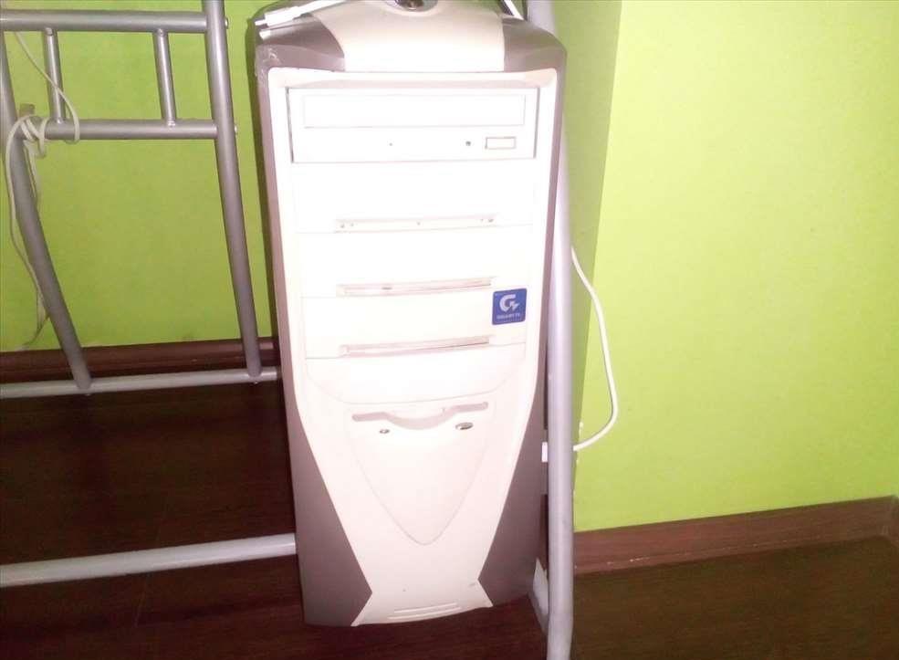 Kompjuter-desktop