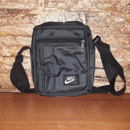 Nova nike torbica