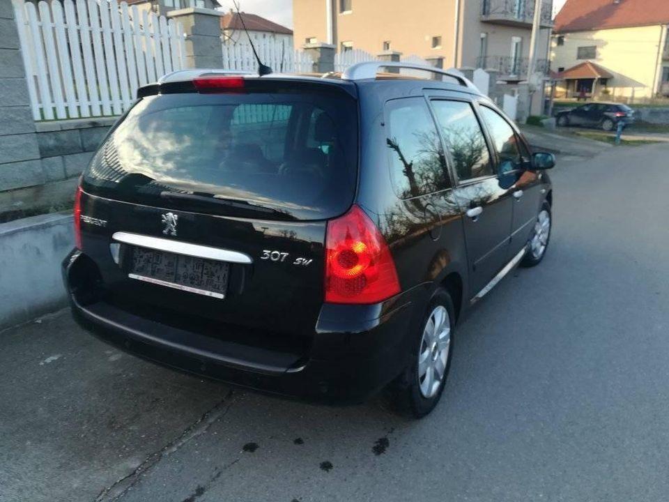 Peugeot-307-karavan