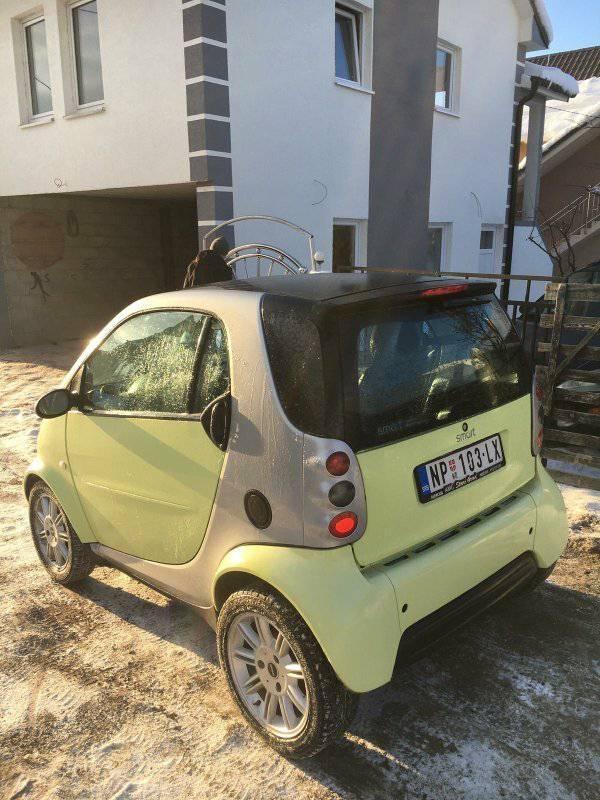 Na-prodaju-smart-tek-reg-top-stanje-