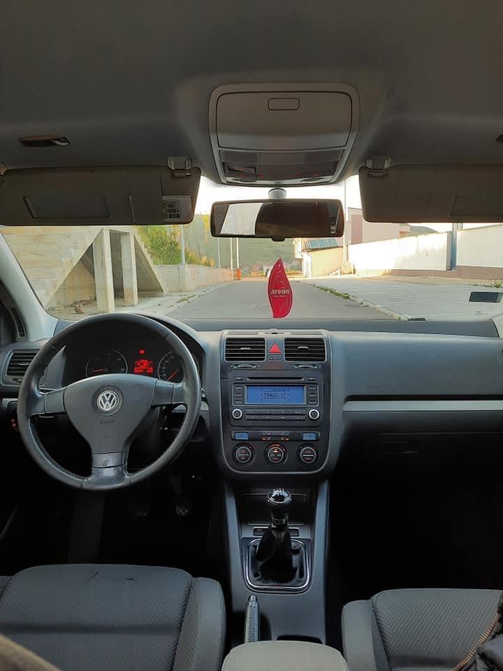 Golf-2-0-TDI-2004-god