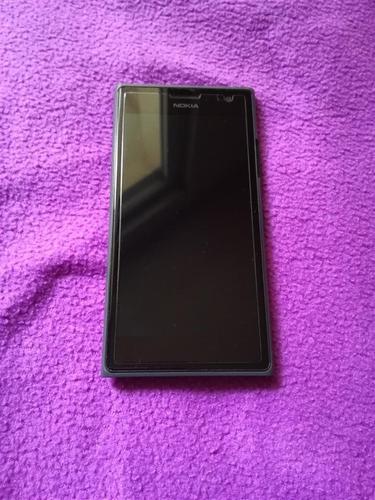 Nokia Lumia 735
