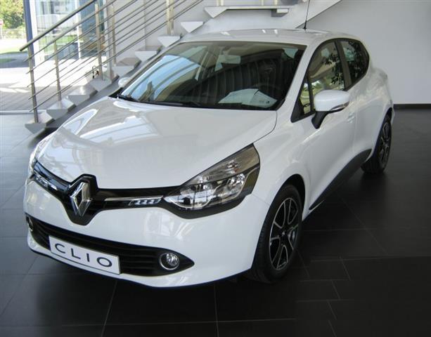 Renault Clio exspression -13 