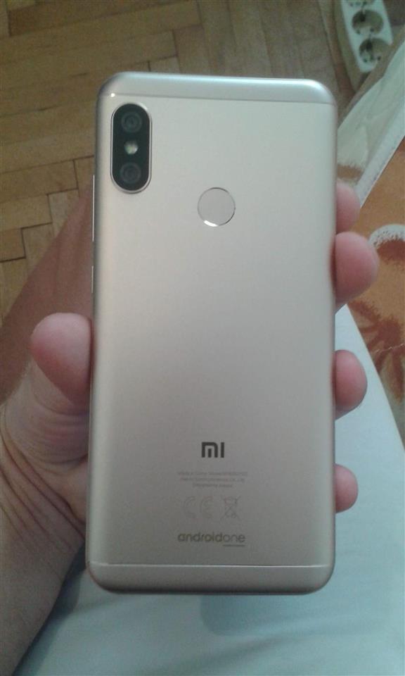 Xiaomi-A2-Lite-64-4