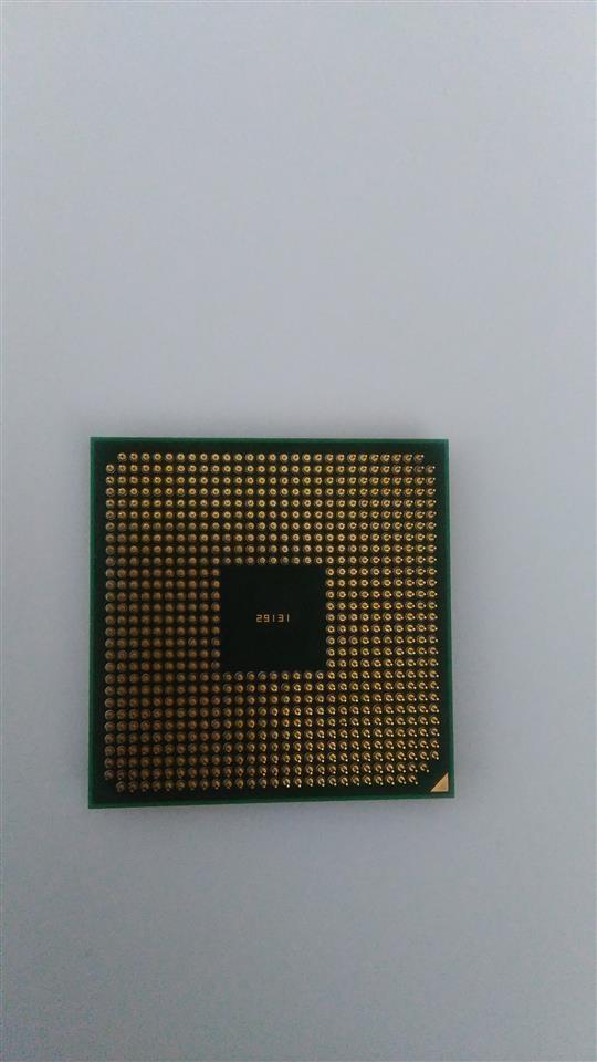 prodajem-amd-sempron-procesor