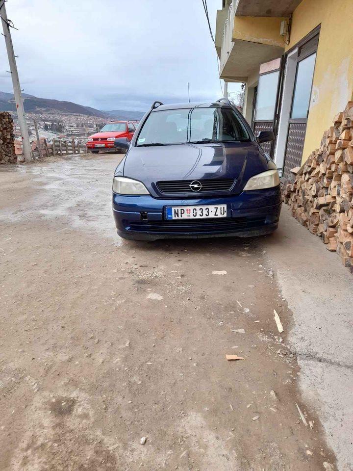 Opel-Astra