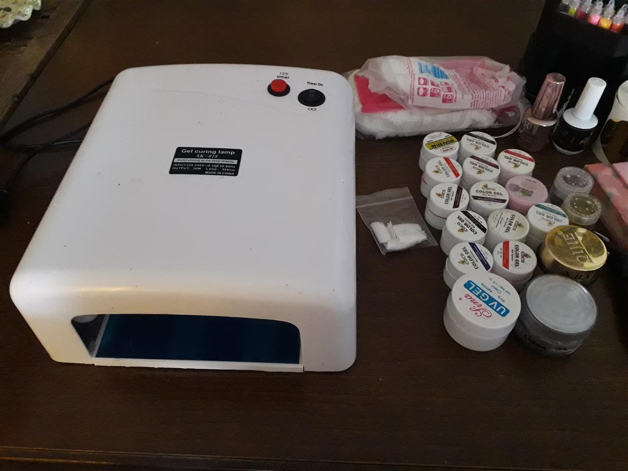 Set-za-nokte