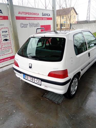 Pežo 106 2001 g