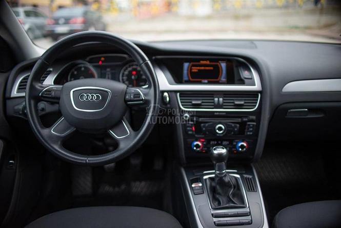 AUDI A4