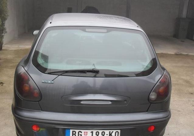 Fiat-Bravo-JTD--01