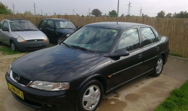 Opel-Vectra-B-2-0-dti--01