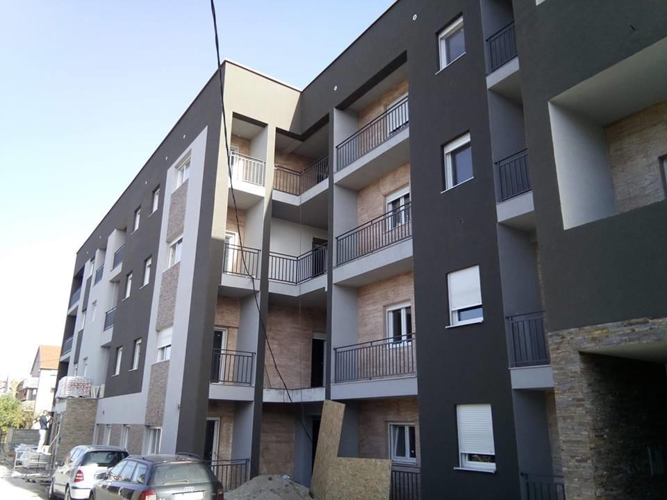 Demit-fasada