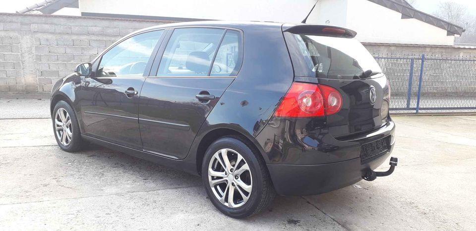 VW-Golf-2-0-TDI