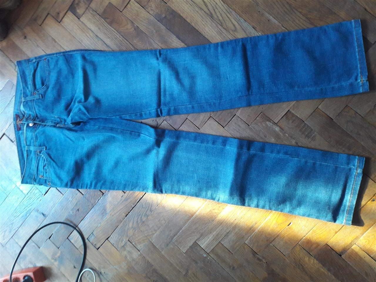 Jordache-farmerke
