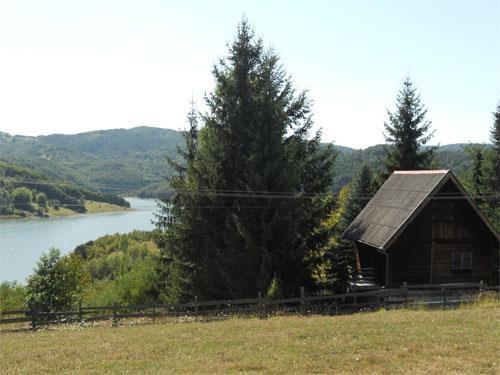 Vikendica od 70m2 u Carobni breg