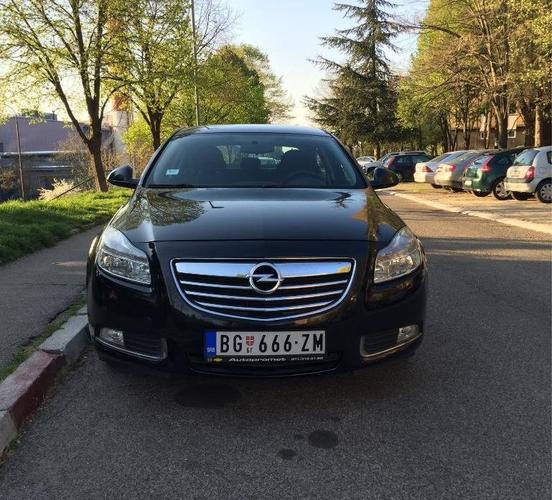 Opel Insignia -10