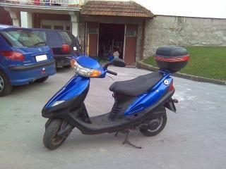 SYM Super Duke 125 -01