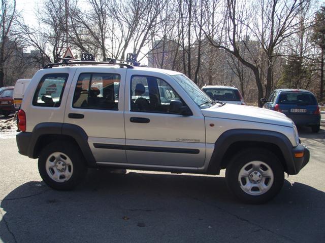 Jeep-2-8-CRD--04