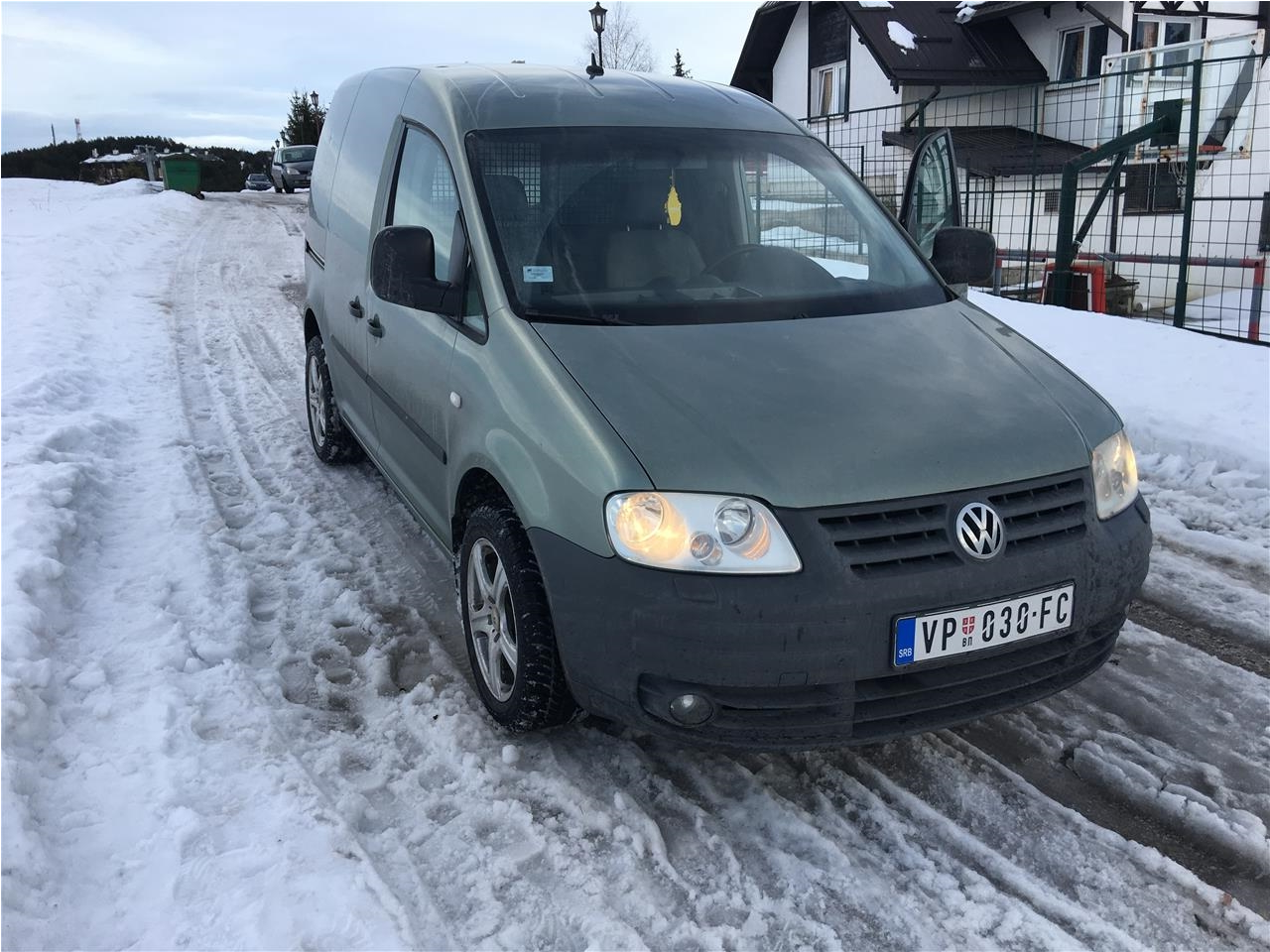 VW-CADDY