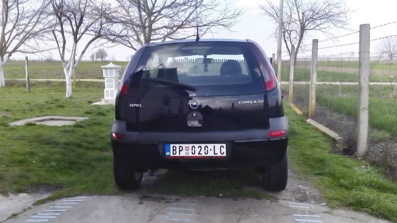 Opel-Corsa-C-1-2