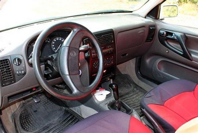 VW-Polo--97