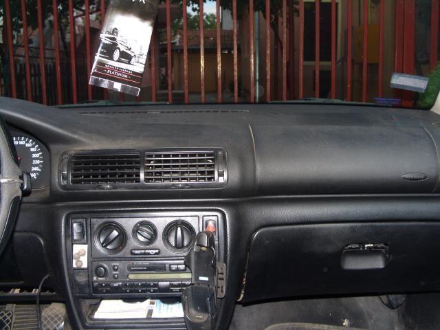 VW-Passat-1-8----98
