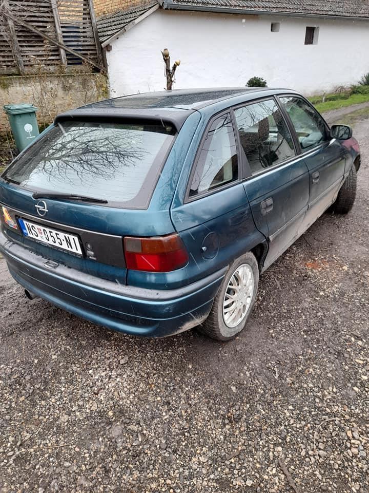Auto