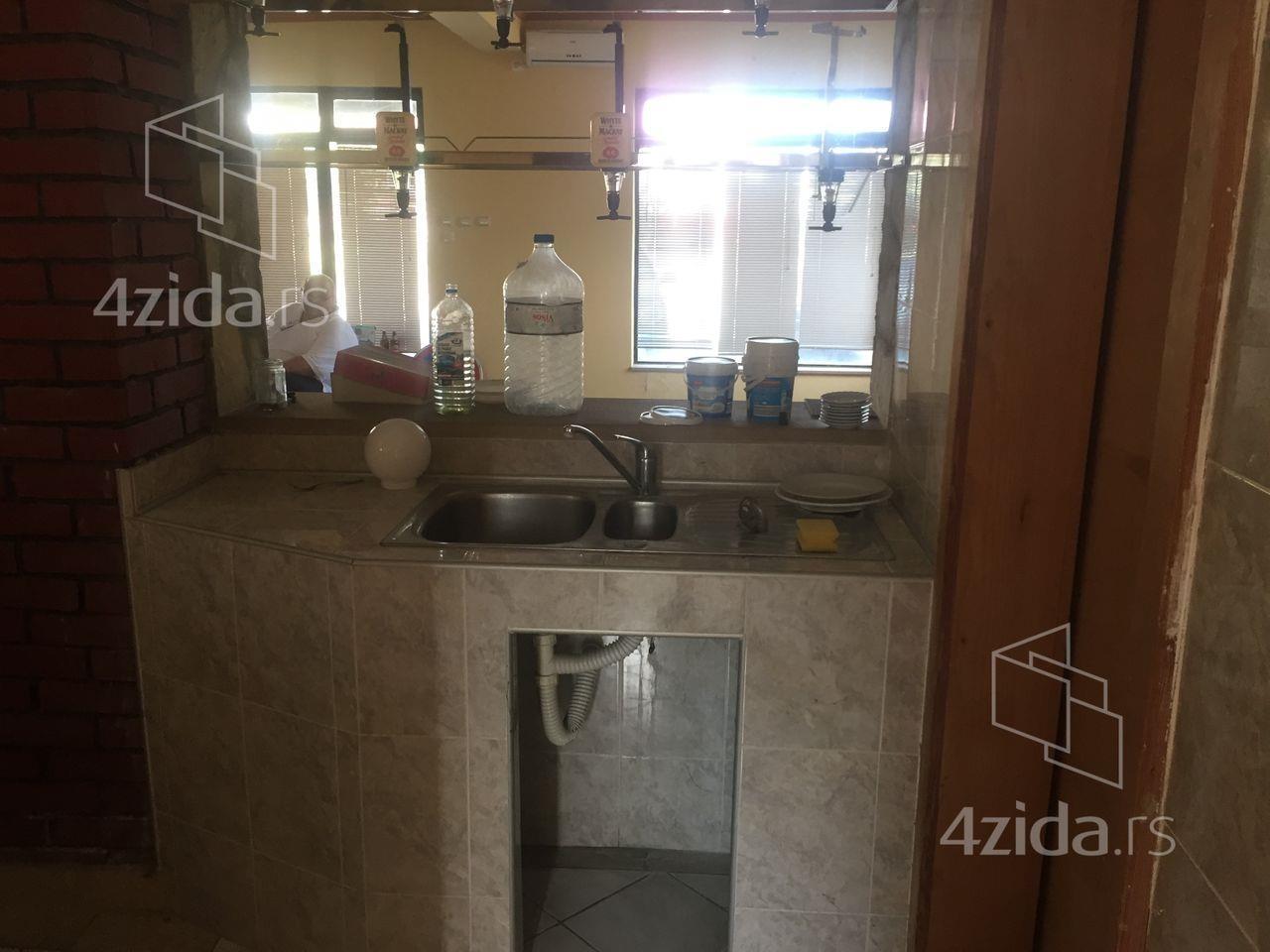 Izdavanje-lokala-Kraljevo