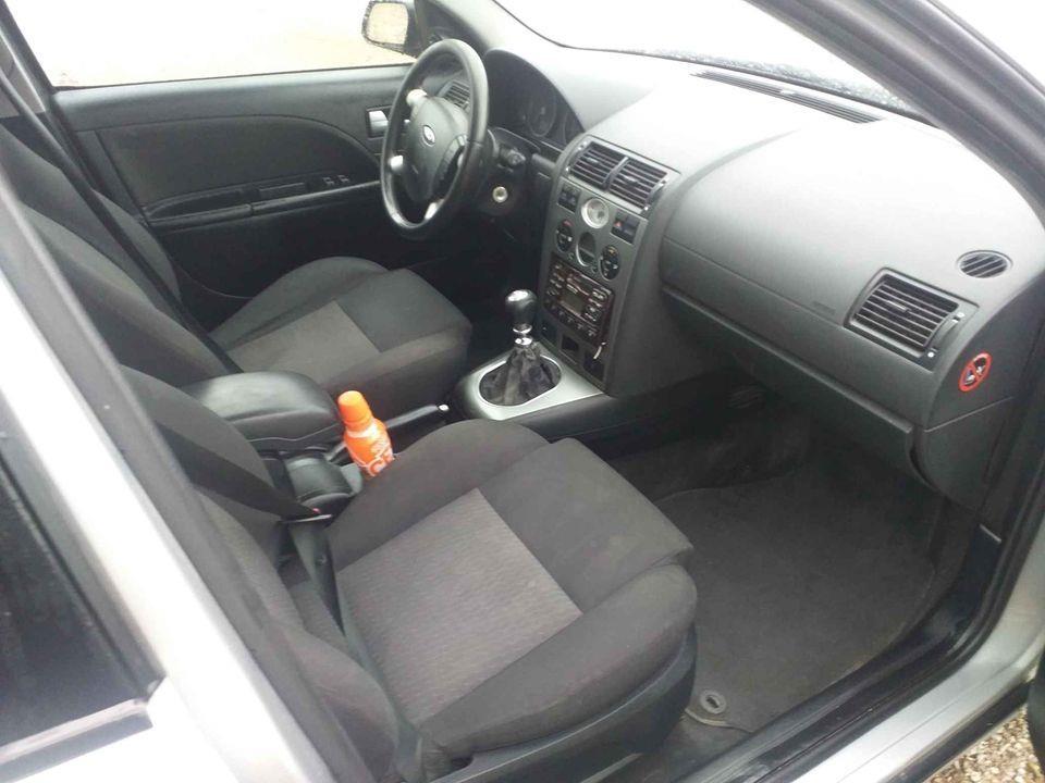 Ford-Mondeo
