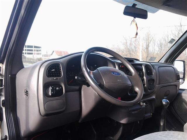 Ford-tranzit-2004-hitno