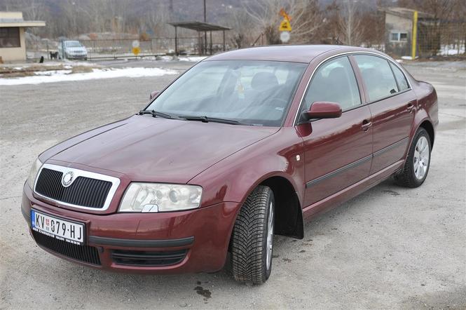 ŠKODA SUPERB 1.8