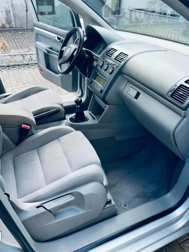 Vw-TOURAN