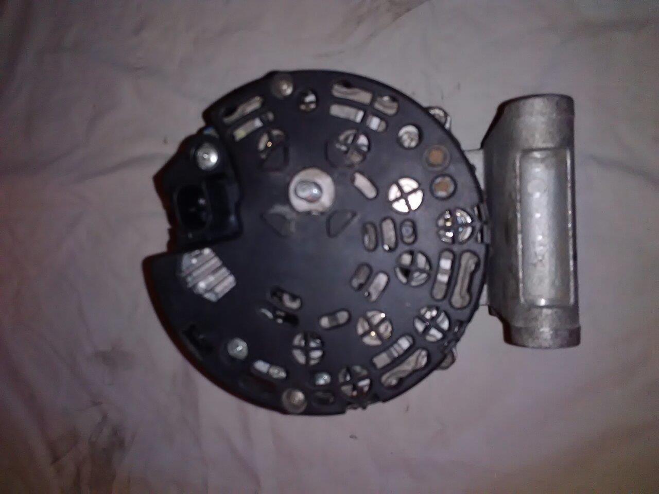 Alternator-Ford-Transit-motor-2-2