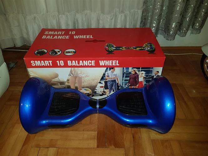 Hoverboard sa 10" tockovima