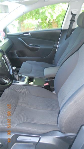 VW-Passat--07