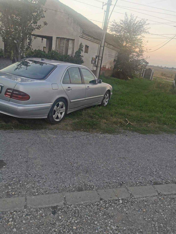 Mecka-e200cdi