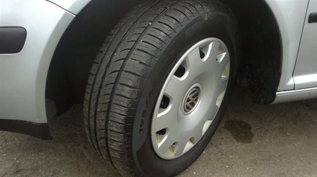 VW-Bora-1-9-TDI---03