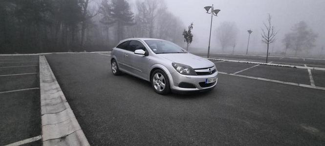 Opel Astra GTC