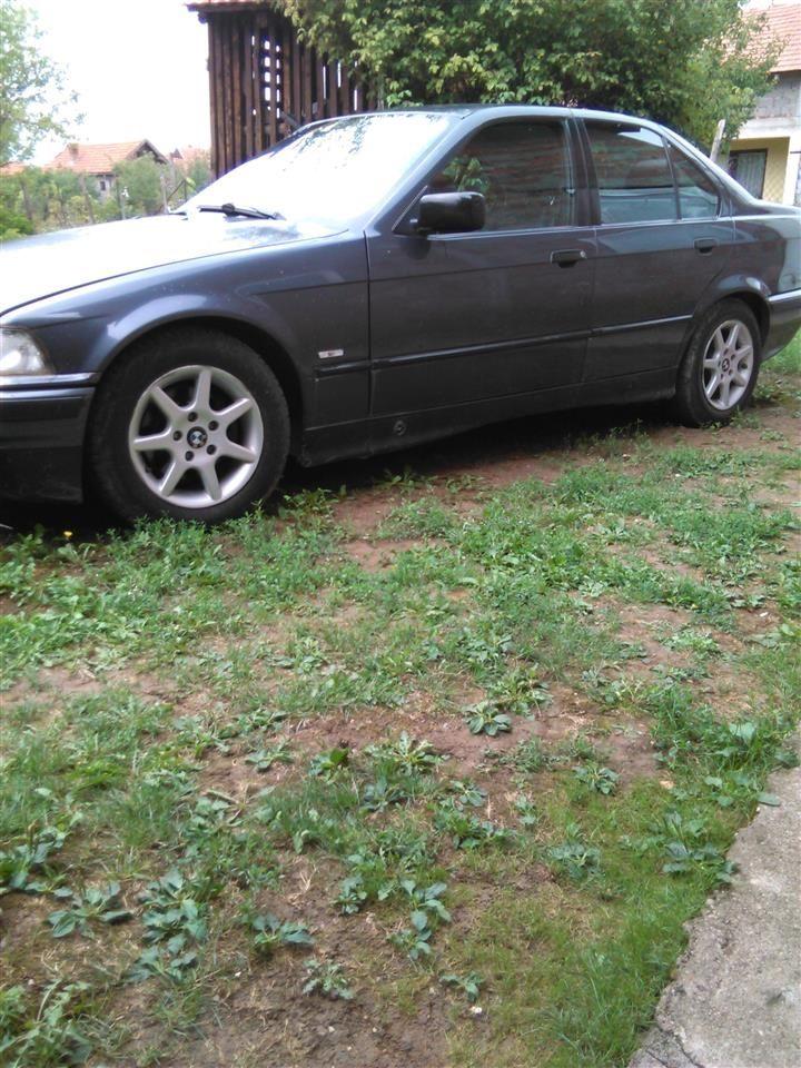 BMW-E30-E34-E36-E39-delovi
