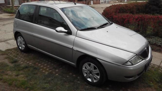Lancia Ypsilon 1.2 8v sa KLIMOM