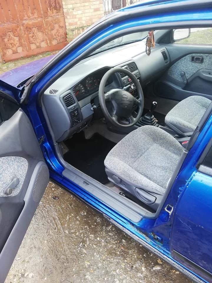Nisan-almera-1998-2-0-dize