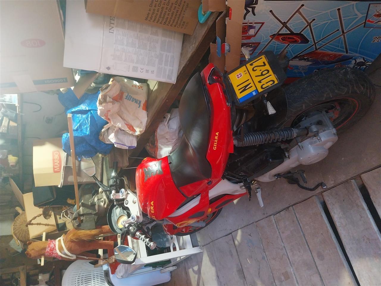Gilera-Dna