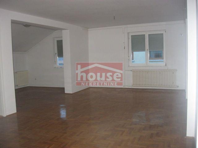 Stan 95m2 Bulevar