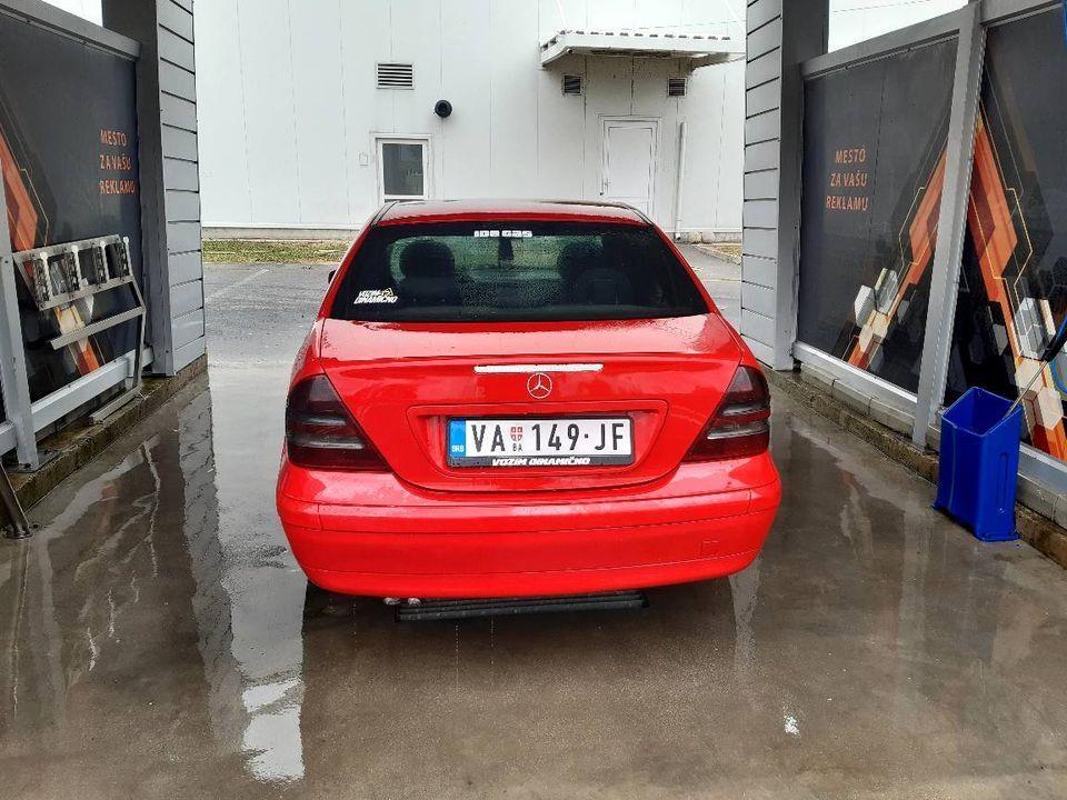 Mercedes-c200