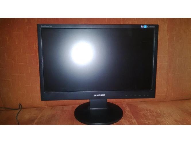 SAMSUNG SYNCMASTER 943SN KAO NOV