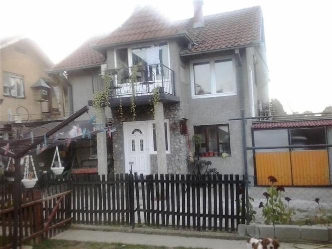 Ekstra kuca 120m2 u Sapcu