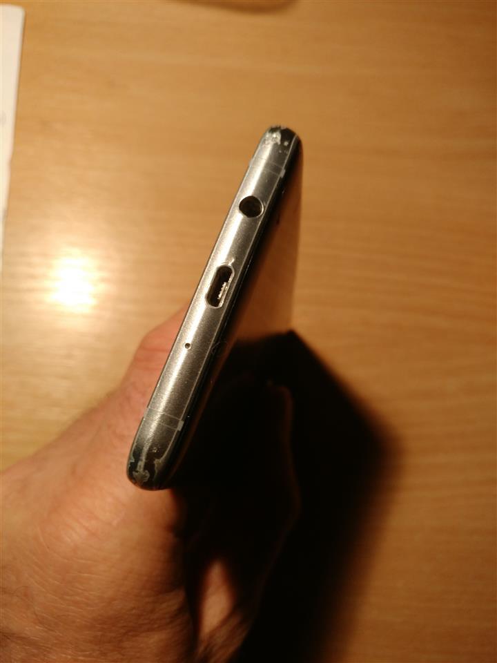 Samsung-Galaxy-J5-2016-dual-SIM