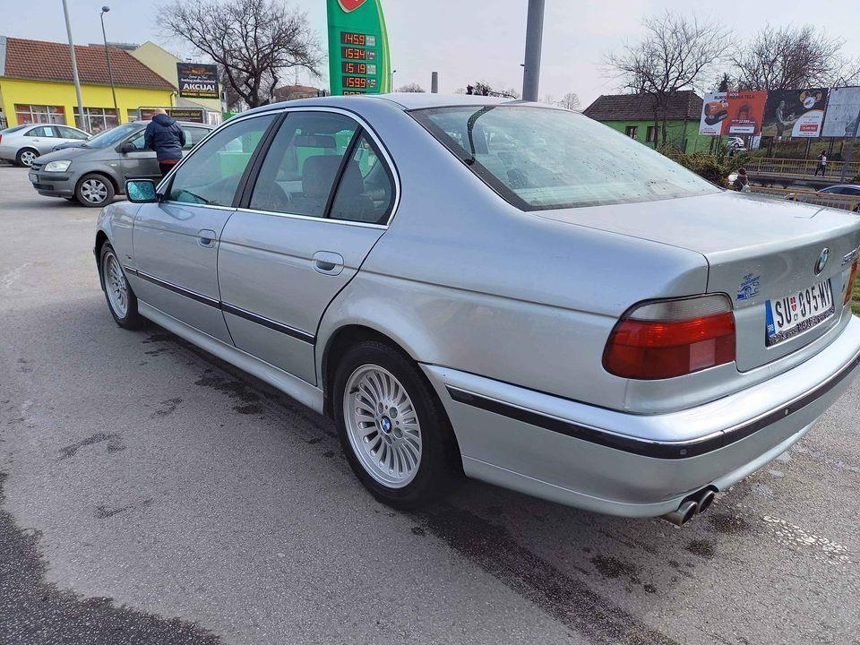 BMW-E39-520i